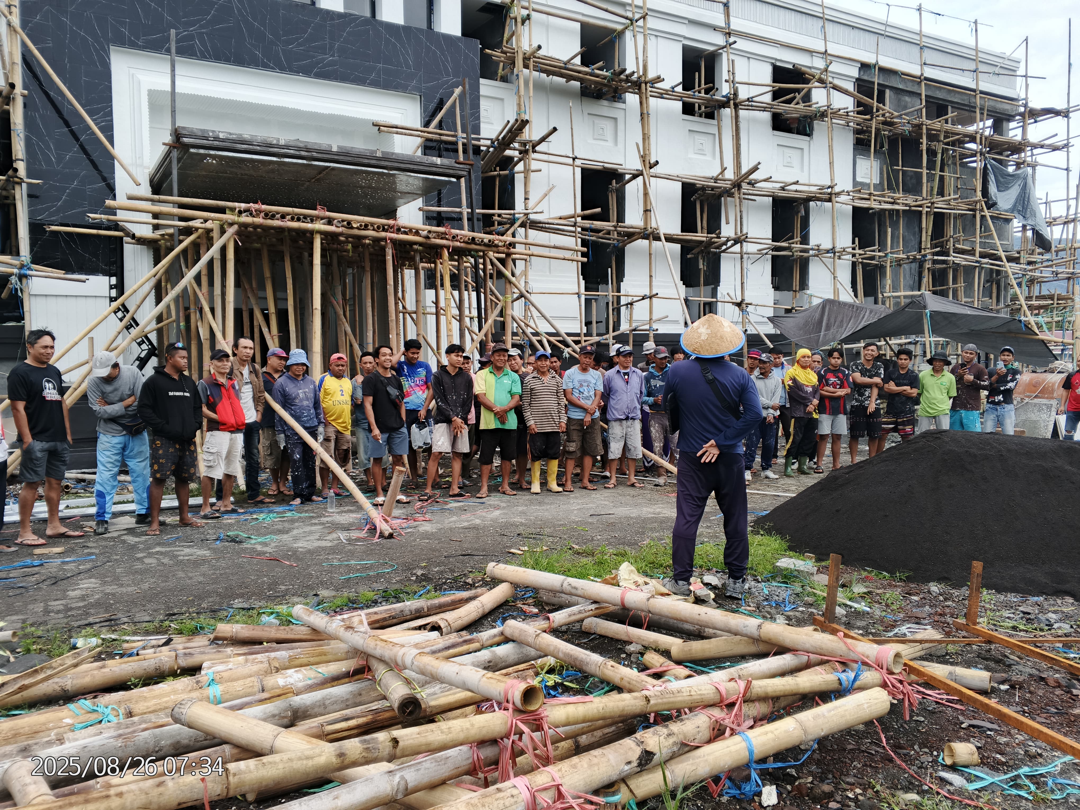 Arsitektur Modern Ambon